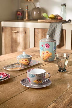 cup-and-saucer-blooming-tales-fantasy-khaki